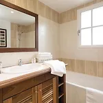 Domaine De Fontenelles 度假居 莱居永叙尔维